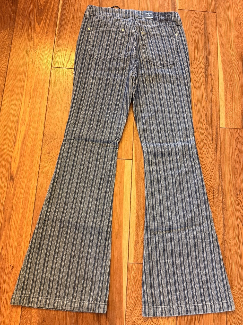 Divided Grace in LA Striped Flare Jeans - Blue - Picture 4 of 4
